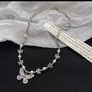 Vintage butterfly Pandant Necklace